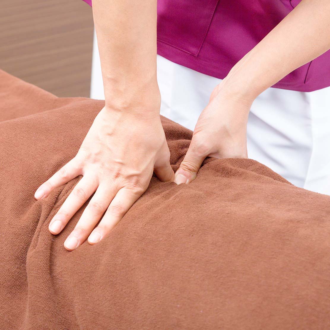 保険証の提示イメージ